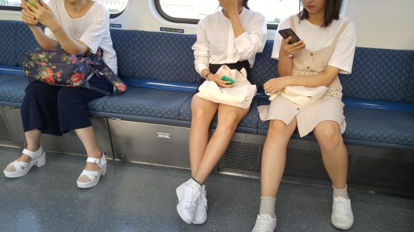 화장한 중학생들