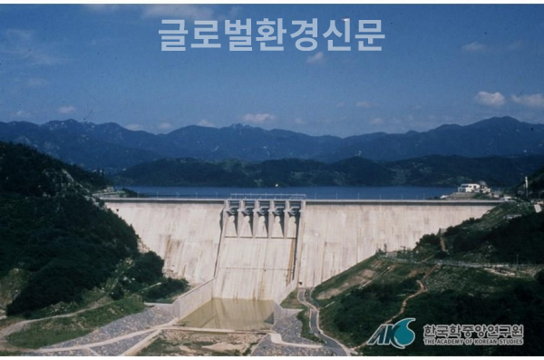 합천댐. 위키피디아